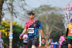 BIB: 40800
                            <button type="button" onclick="openModal(9914726)" class="btn btn-primary btn-sm float-right btn-popup" data-toggle="modal" data-target=".modal-high-quality">
                        <i class="fas fa-shopping-cart"></i> Add to Cart
                    </button>
                                            <button type="button" onclick="isThisMe(9914726, true)" class="btn btn-success btn-sm float-right btn-popup btn-isme hidden" data-toggle="tooltip" data-placement="bottom" title="นี่คือรูปของคุณใช่ไหม คลิกที่นี่เพื่อเอาเข้าอัลบั้ม">
                        <i class="fas fa-plus"></i> Add to album
                    </button>
                    <button type="button" onclick="isThisMe(9914726, false)" class="btn btn-warning btn-sm float-right btn-popup btn-isnotme hidden">
                        <i class="fas fa-ban"></i> Remove from album
                    </button>